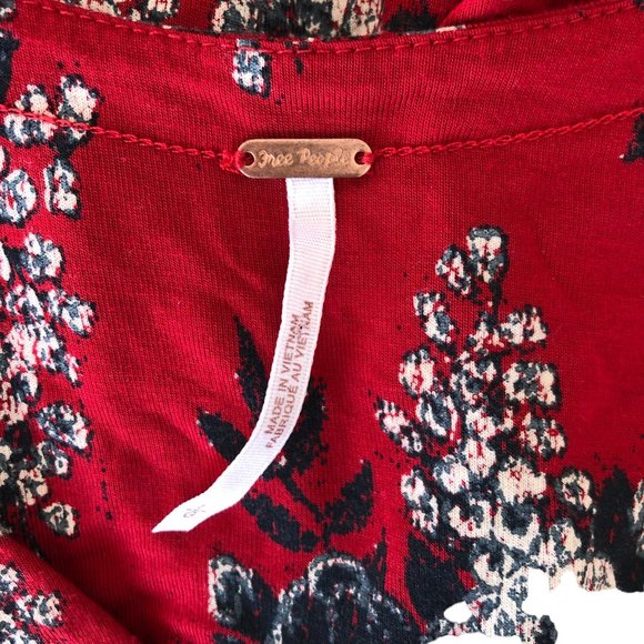 Free People Women's Blouse Size L Floral Red Bohemian Bell Sleeve Stretch - Picture 4 of 9